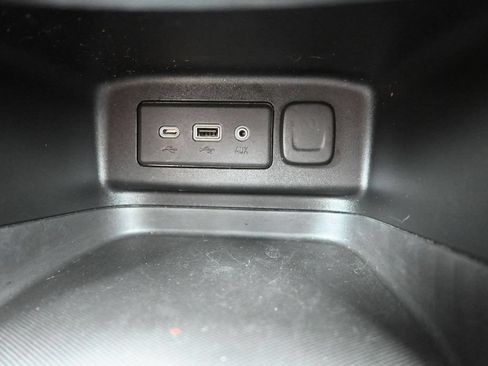 Used 2022 Chevrolet Equinox LT FWD image 21
