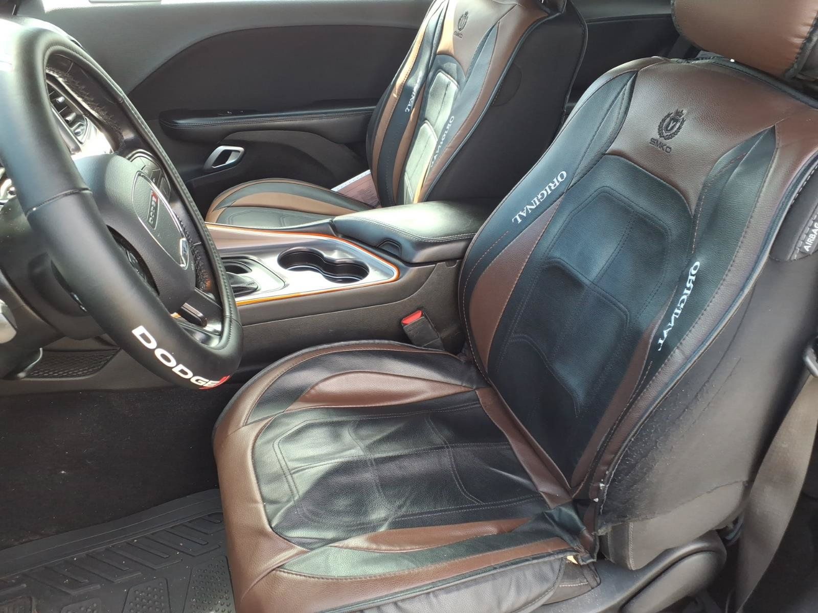 Used 2020 Dodge Challenger SXT RWD image 12