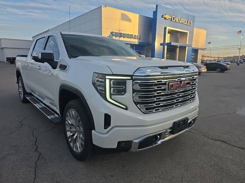 Used 2022 GMC Sierra 1500 Denali image 3