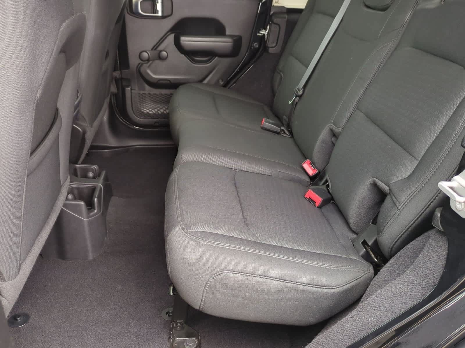 Used 2021 Jeep Wrangler Unlimited Sport AWD/4WD image 19