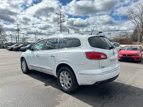 Used 2017 Buick Enclave Leather image 11