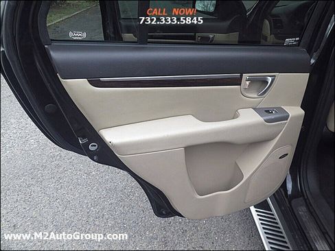 Used 2012 Hyundai Santa Fe Limited FWD image 25