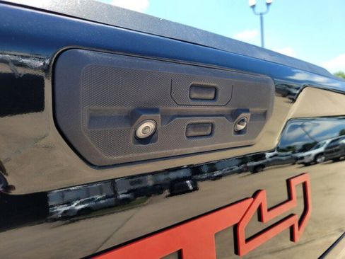 Used 2020 GMC Sierra 1500 AT4 w/ AT4 Premium Package AWD/4WD image 6