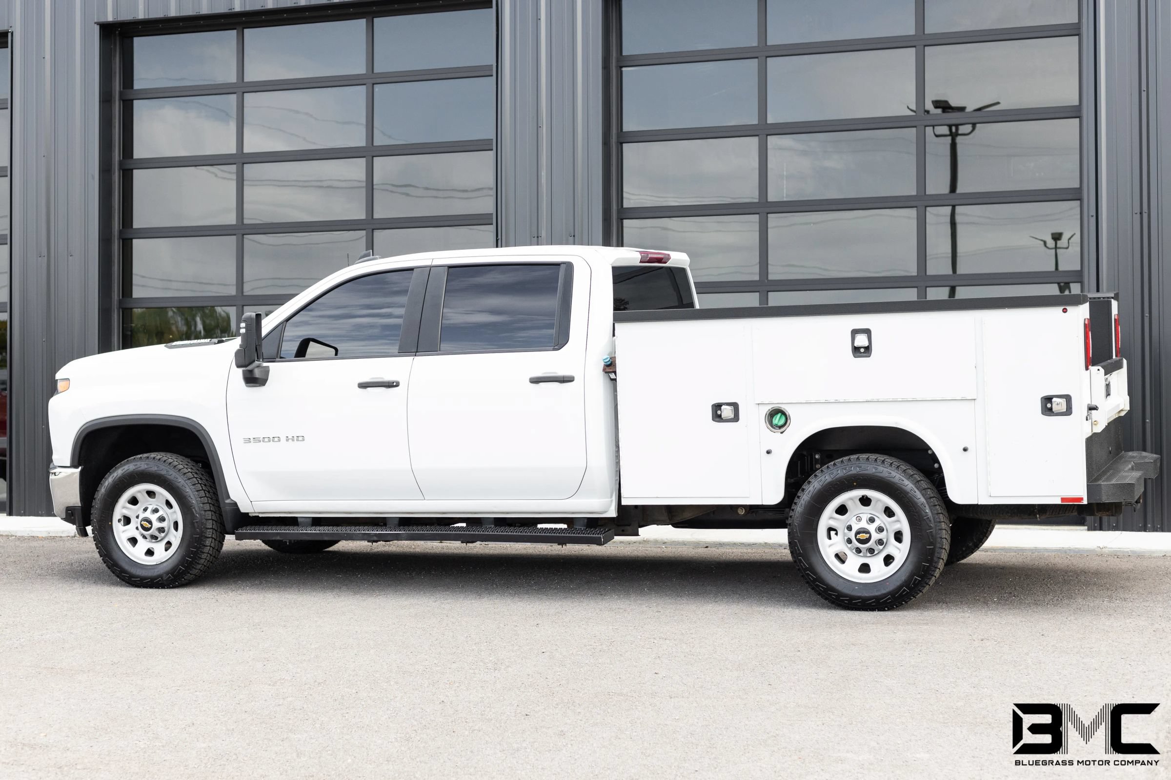 Used 2023 Chevrolet Silverado 3500 W/T w/ WT Convenience Package AWD/4WD image 5