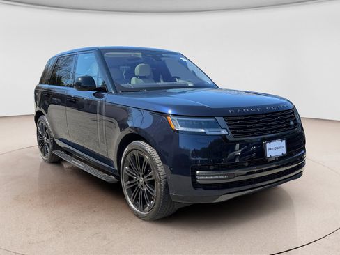 Certified 2023 Land Rover Range Rover Autobiography image 7
