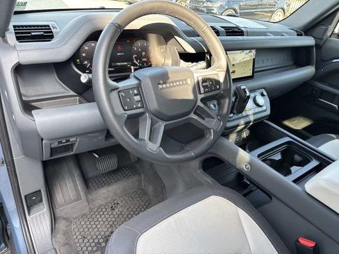 Certified 2024 Land Rover Defender 110 X-Dynamic SE image 22