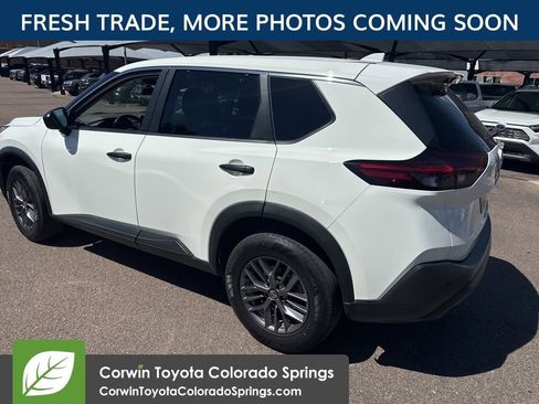 Used 2021 Nissan Rogue S AWD/4WD image 5