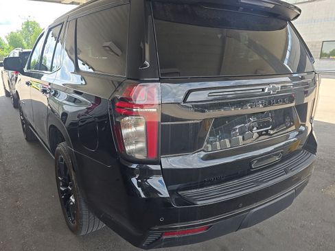 Used 2023 Chevrolet Tahoe High Country AWD/4WD image 3