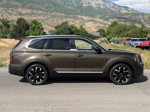 Used 2023 Kia Telluride SX AWD/4WD image 8