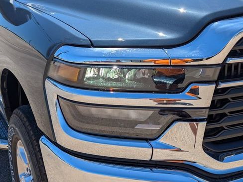 New 2026 RAM 2500 Big Horn AWD/4WD image 13