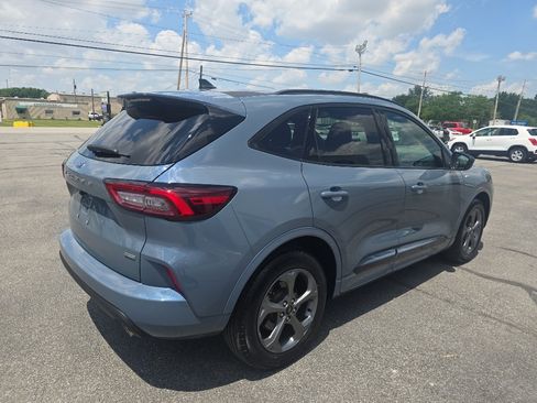 Used 2024 Ford Escape ST-Line w/ Equipment Group 301A FWD image 6
