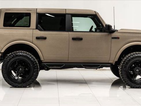 Used 2025 Ford Bronco Big Bend image 6