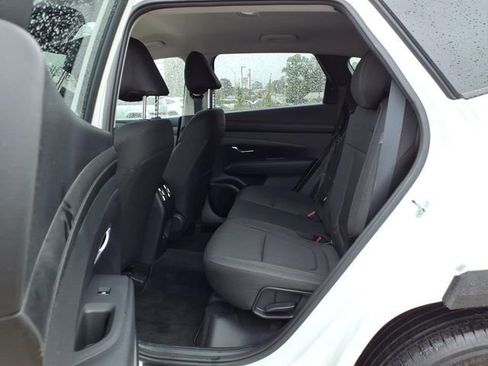 Used 2025 Hyundai Tucson SEL FWD image 15