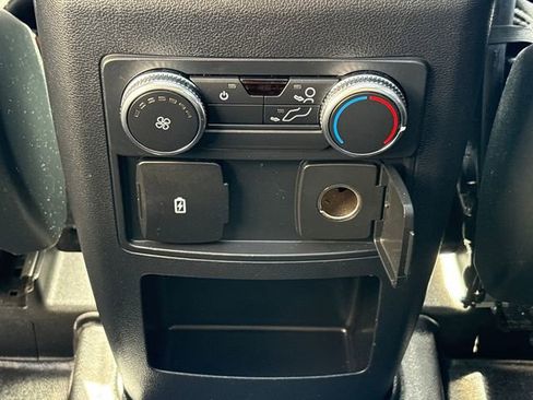 Used 2021 Ford Explorer XLT w/ Equipment Group 202A image 26