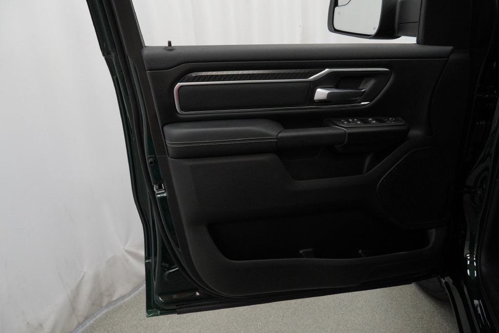 New 2026 RAM 1500 Big Horn AWD/4WD image 26