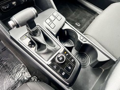 Certified 2024 Kia Sportage LX image 21