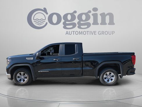 Used 2023 GMC Sierra 1500 Pro w/ Pro Value Package RWD image 2