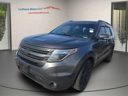 Used 2015 Ford Explorer XLT w/ Equipment Group 202B