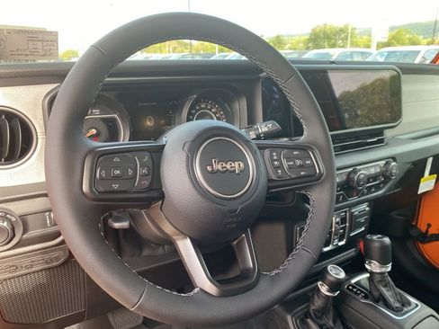 New 2025 Jeep Wrangler Unlimited Sport AWD/4WD image 23