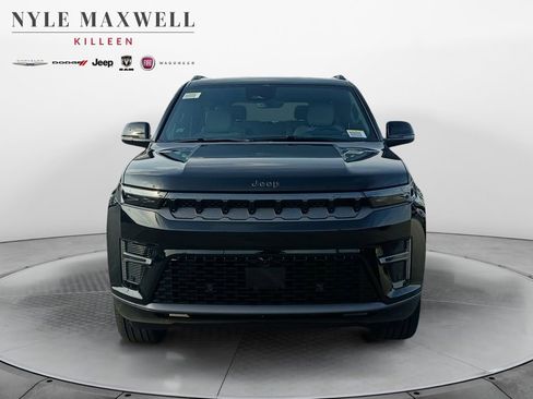 New 2026 Jeep Grand Wagoneer L Limited AWD/4WD image 18