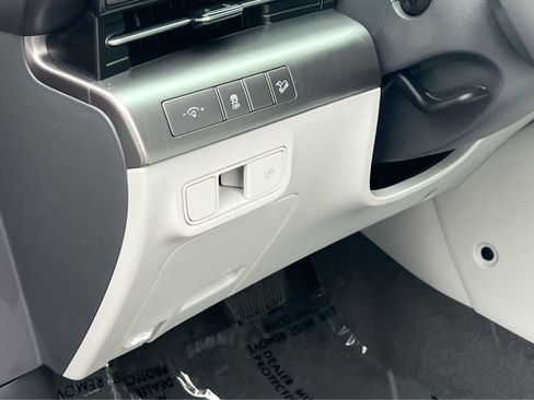 New 2026 Hyundai Kona SEL Sport AWD/4WD image 29
