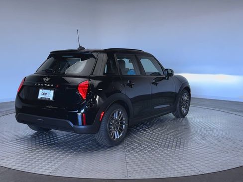 New 2026 MINI Cooper S image 8