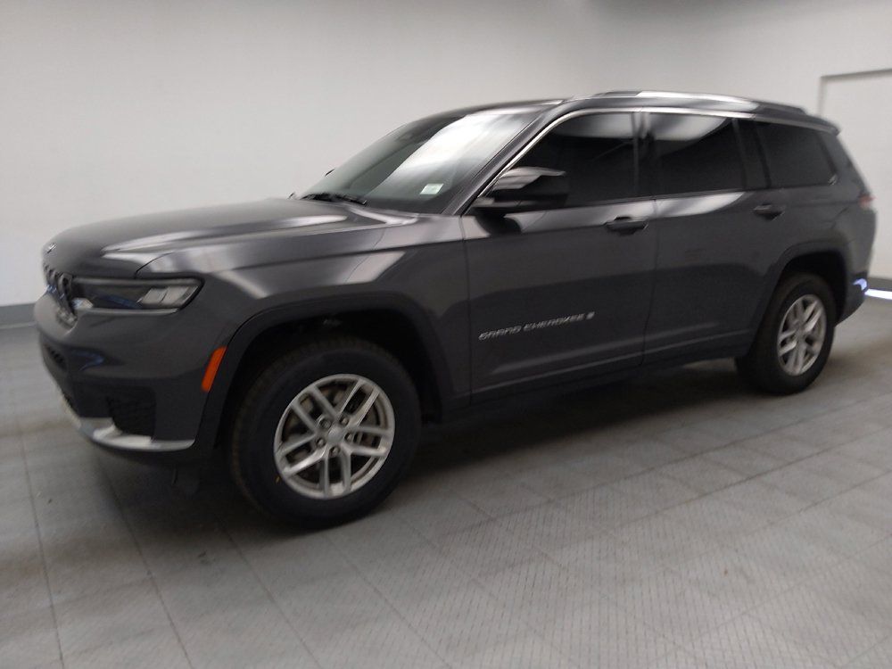 Used 2024 Jeep Grand Cherokee L Laredo AWD/4WD image 2