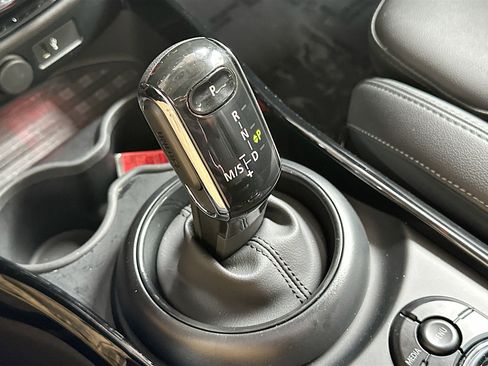 Used 2024 MINI Cooper Clubman S image 17