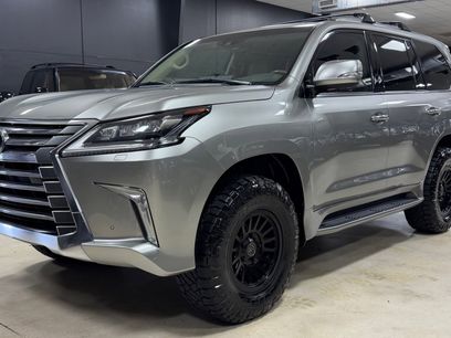 Used 2018 Lexus LX 570 4WD w/ Luxury Package