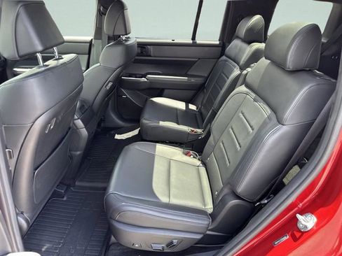 Used 2024 Hyundai Santa Fe Calligraphy FWD image 27
