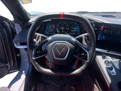 Used 2024 Chevrolet Corvette Stingray Coupe w/ Z51 Performance Package RWD image 13