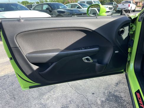 Used 2019 Dodge Challenger R/T Scat Pack RWD image 13