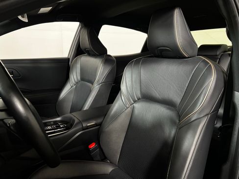 Certified 2025 Toyota Crown XLE image 13