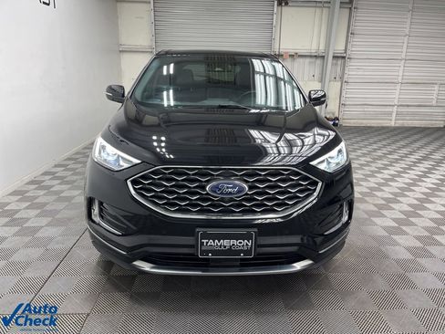 Used 2021 Ford Edge Titanium w/ Equipment Group 301A image 9