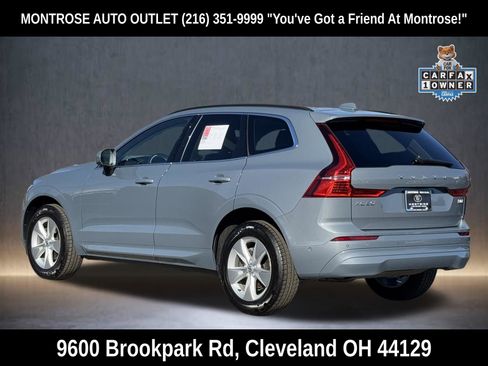 Used 2022 Volvo XC60 B5 Momentum image 6