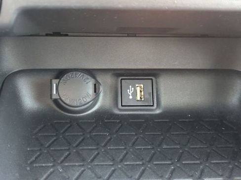 Used 2023 Toyota RAV4 XLE w/ Convenience Package image 21