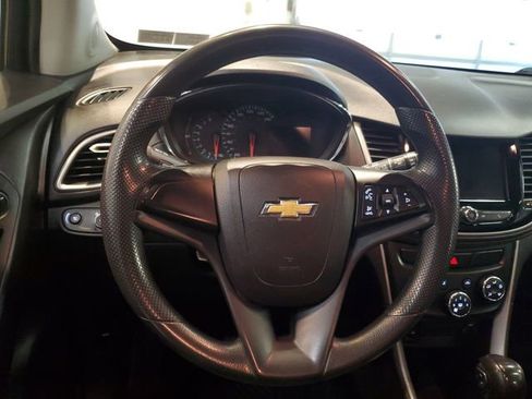 Used 2020 Chevrolet Trax LS w/ LPO, Protection Package AWD/4WD image 16