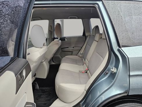 Used 2012 Subaru Forester 2.5X w/ Alloy Wheel Pkg image 21