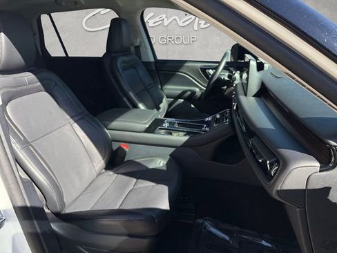 Used 2025 Lincoln Aviator Reserve w/ Jet Appearance Package image 15
