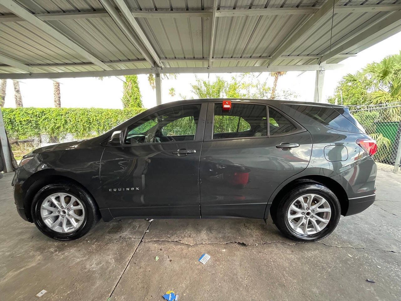 Used 2020 Chevrolet Equinox LS FWD image 7