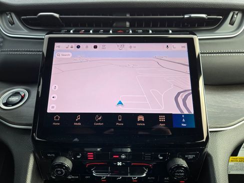 New 2025 Jeep Grand Cherokee Limited image 22