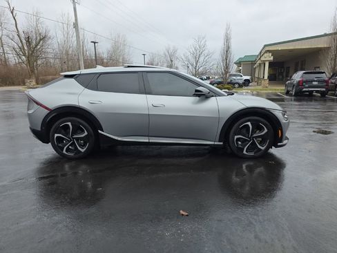 Used 2022 Kia EV6 GT-Line w/ First Edition Package image 9