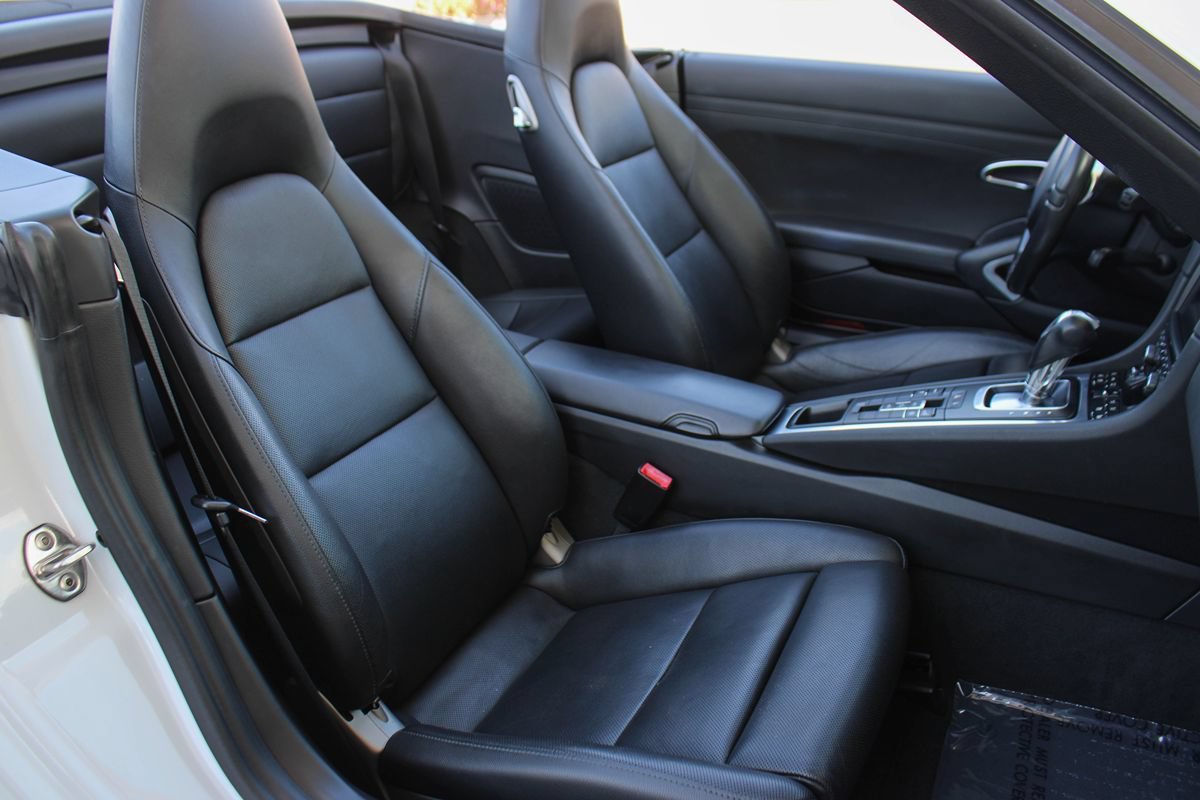 Used 2016 Porsche 911 Carrera image 18
