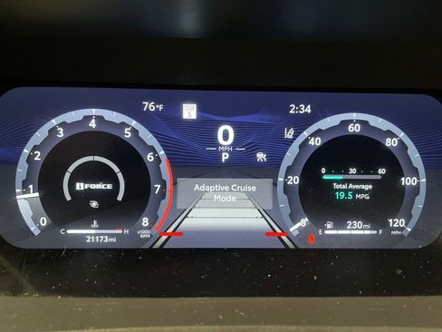 Certified 2025 Toyota Tacoma TRD Off-Road image 18