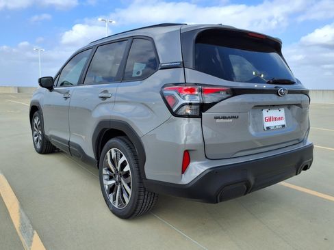 Used 2026 Subaru Forester Touring AWD/4WD image 2