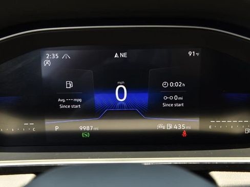 Certified 2025 Volkswagen Jetta Sport FWD image 12