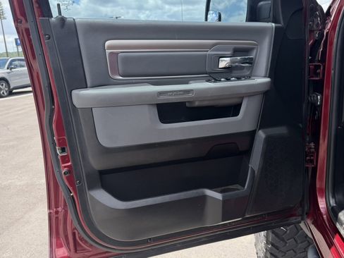 Used 2019 RAM 1500 Classic Warlock w/ Electronics Group AWD/4WD image 9