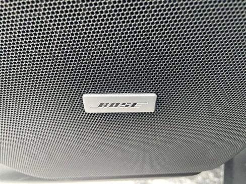 Used 2019 Cadillac XT5 Luxury w/ LPO, Radiant Package image 17