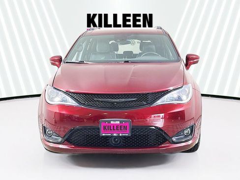 Used 2019 Chrysler Pacifica Limited w/ Advanced Safetytec Group FWD image 6