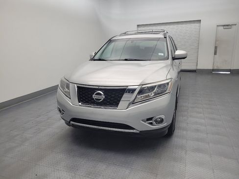 Used 2015 Nissan Pathfinder SL w/ SL Premium Package AWD/4WD image 15